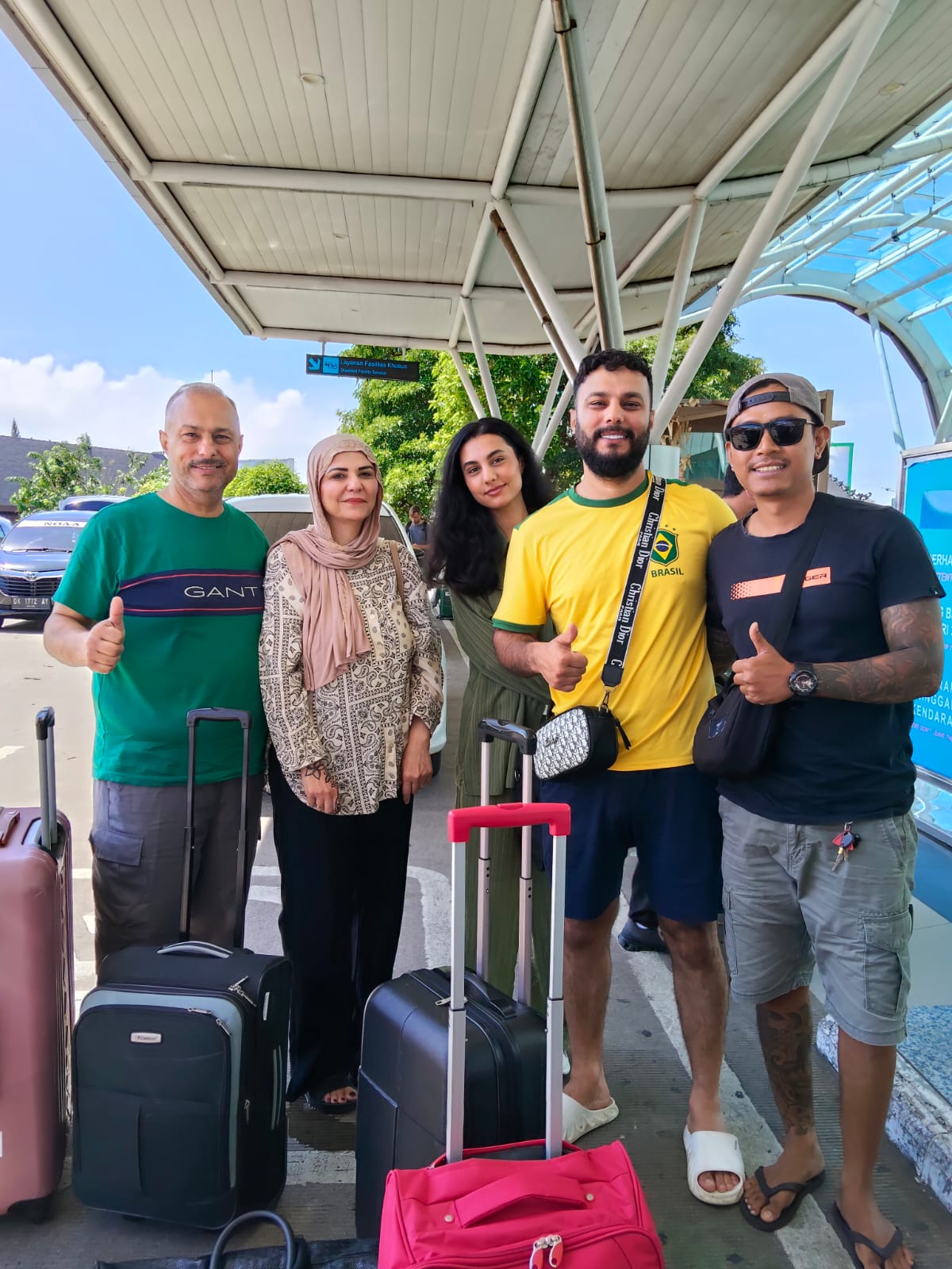 WhatsApp Image 2025-10-13 at 09.41.01 (1)